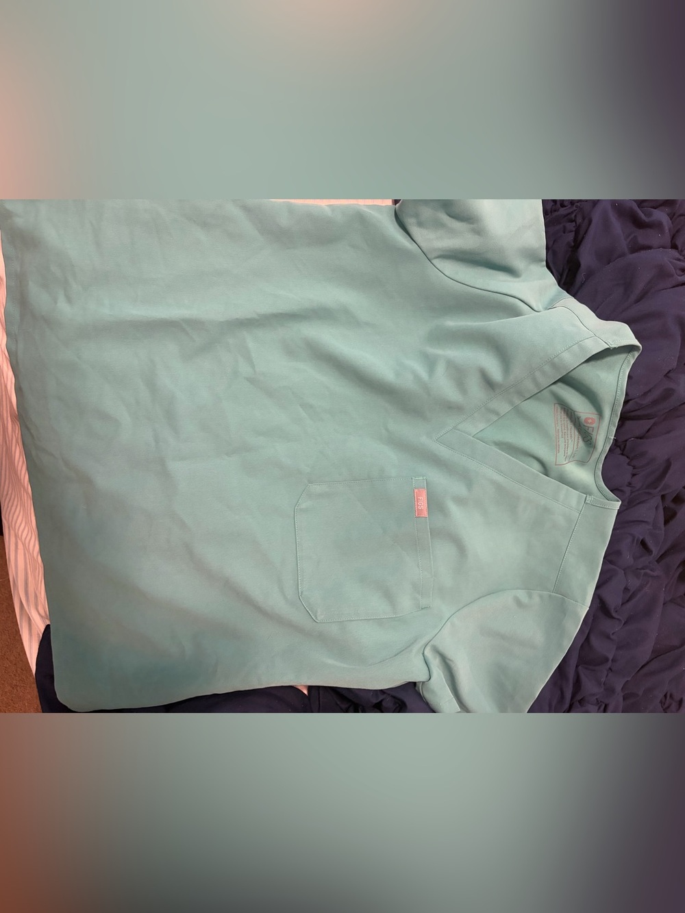 Figs scrub top